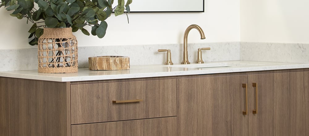 Warm Contemporary Bathroom