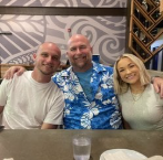 Yelp users love Express Reface. The 5 stars reviews speak for themselves